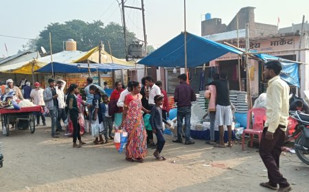 कार्तिक पूर्णिमा मेले के चौथे दिन भी भी सैकड़ों श्रद्धालुओं ने पवित्र अभरन सरोवर में आचमन कर स्वामी जी की समाधि पर चादर परसाद चढा कर मनवांछित फलों की प्राप्ति एवं विश्वमानव कल्यांण की कामना किया।