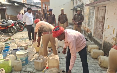 रुद्रपुर थाने पर 666 लीटर अवैध शराब नष्ट