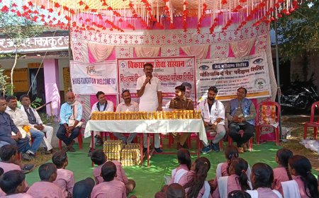 पाठा के छेरिहा खुर्द गांव में लगा निशुल्क नेत्र व स्वास्थ्य परीक्षण शिविर