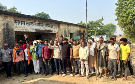 खाद वितरण में धांधली का आरोप, किसानों का फूटा गुस्सा