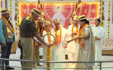 सनातन संस्कृति के उत्थान हेतु नारी शक्ति को ईश्वरीय कार्य के लिए अग्रदूत बनाया गया: बिंदु दीदी