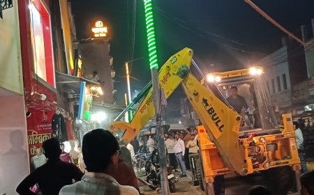 रूद्रपुर में चला अतिक्रमण हटाओ बुलडोजर अभियान