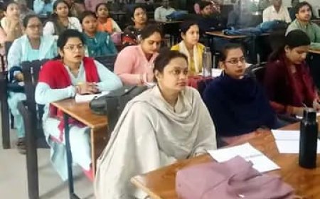 शिक्षको को भाषा शिक्षा और नैतिक मूल्यों पर मिली जानकारी