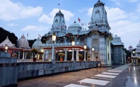 राम मंदिर आंदोलन से धर्मध्वजा स्थापना तक—गोरक्षपीठ की ध्वजवाहक भूमिका
