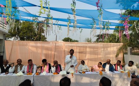 हुसैनगंज विधानसभा में सपा की एस.आई.आर पर हुई विशेष बैठक