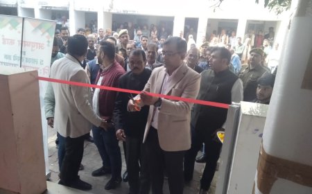 जिलाधिकारी के निर्देशन में कलैक्ट्रेट में लगाया गया निशुल्क स्वास्थ्य परीक्षण शिविर जिलाधिकारी व अपर जिलाधिकारी ने फीता काटकर किया शुभारंभ