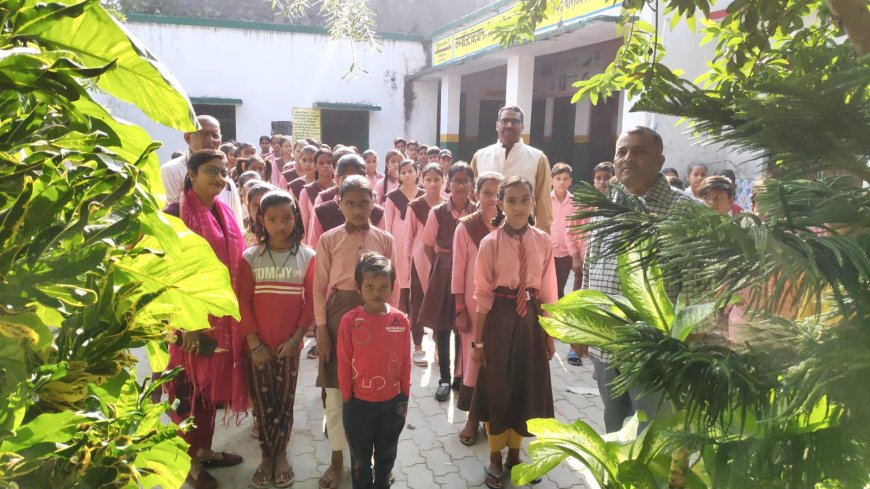 वन्दे मातरम् गीत के 150 वर्ष पूर्ण होने पर विद्यालय में हुए कार्यक्रम।