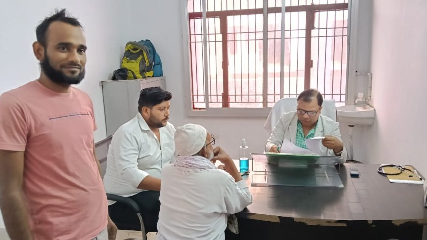 संयुक्त चिकित्सालय सिरौलीगौसपुर में मरीजों की उमडी भीड़ 546 मरीजों के स्वास्थ्य का परीक्षण कर दवायें दी गई