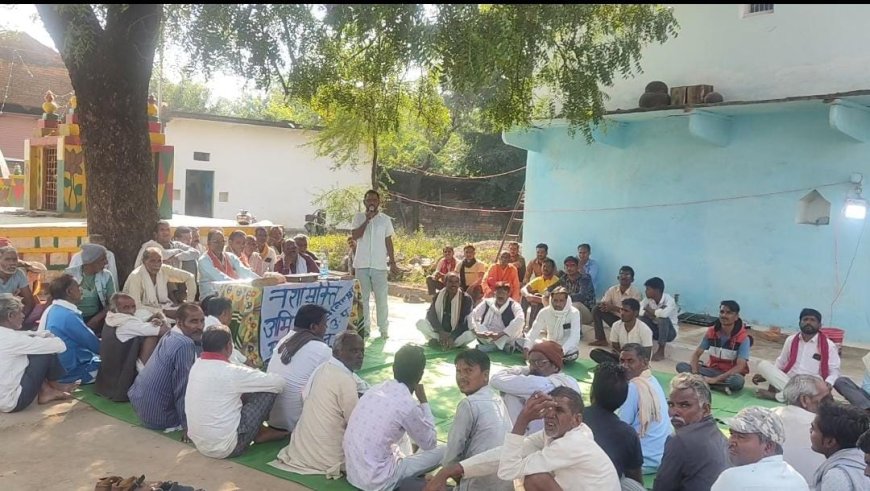 खुली बैठक में कई लोगों ने खाई शराब न पीने की कस्म  खाकरोंन में चलाया गया नशा मुक्ति अभियान