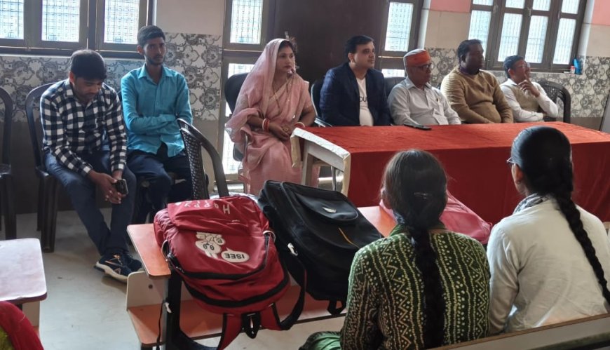 पंडित जवाहरलाल नेहरू के आदर्श आज भी प्रेरणा स्रोत