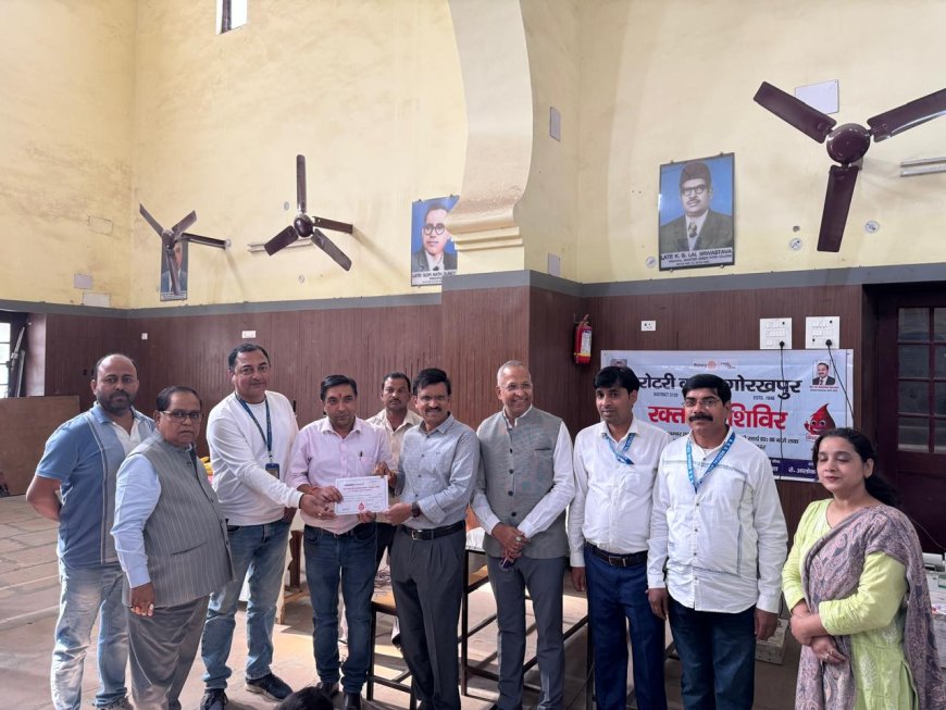 एमजी इंटर कॉलेज में रोटरी क्लब व HDFC बैंक द्वारा भव्य रक्तदान शिविर, महापौर ने किया शुभारंभ