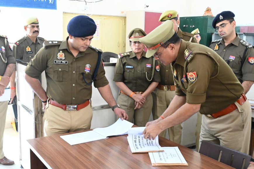 एसपी ने पुलिस लाइन का किया वार्षिक निरीक्षण