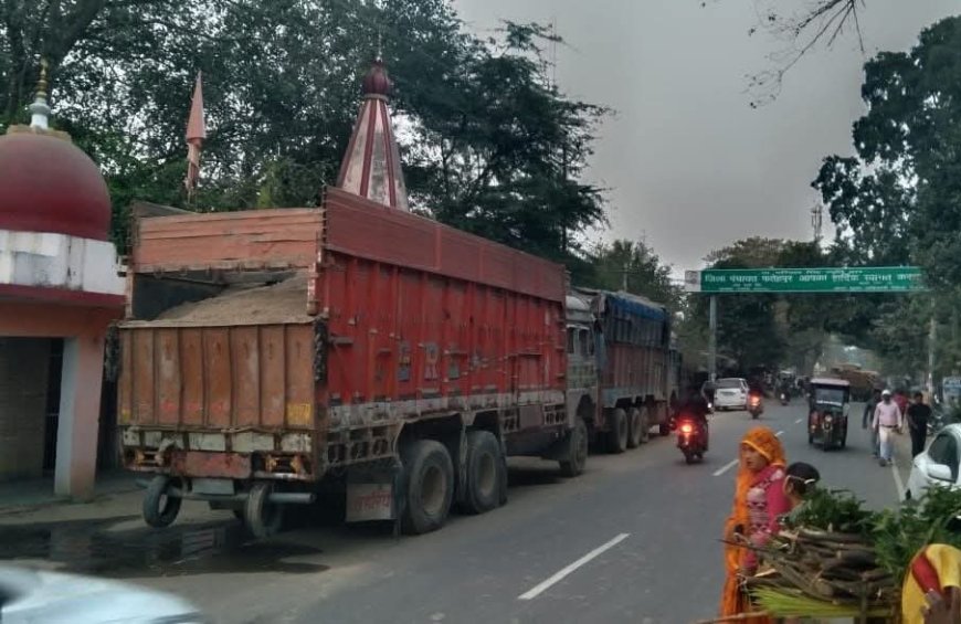 ओवरलोडिंग पर सख्ती, एसडीएम ने चार ट्रक किए सीज