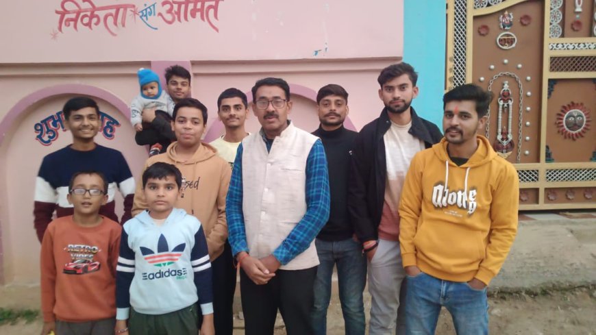 एसडीएम कॉलोनी शोभा सिंह का पुरवा  में  लटक रही कटी करंट दौड़ती केविलों से बना है जान का खतरा