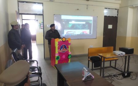 क्षेत्राधिकारी मऊ द्वारा श्री जी इंटरनेशनल स्कूल खोह कर्वी में साइबर जागरुकता कार्यक्रम का आयोजन कर छात्र/छात्राओं को जागरूक किया गया