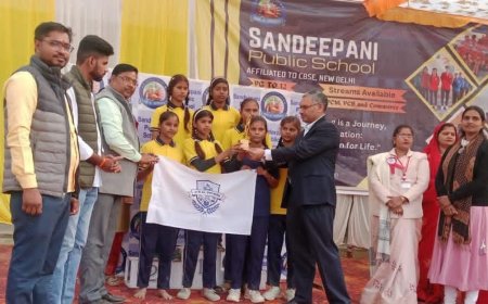 खेलो में चमके नन्हे सितारे, विजेताओं को मिला सम्मान