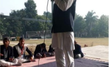 सरस्वती विद्या मंदिर इंटर कॉलेज ऊर्जा बिहार ऊंचाहार में सशस्त्र  सेना झंडा दिवस बड़े ही गरिमामय वातावरण में मनाया गया