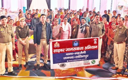 जनपद में पुलिस ने अपने अपने थाना क्षेत्र में साइबर अपराध के प्रति जनता को किया जागरुक