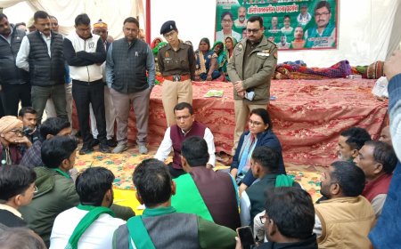 भारतीय किसान यूनियन भदौरिया संगठन द्वारा आठ दिनों 16 सूत्रीय मांगों को लेकर अनिश्चितकालीन धरना स्थल पर अपर जिलाधिकारी वित्त एवं राजस्व,अपर पुलिस अधीक्षक, उपजिलाधिकारी, तहसीलदार पुलिस उपाधीक्षक रामनगर ने वार्ता कर धरना समाप्त करा दिया है।