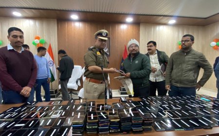 जनपद में गुम/खोए हुए कुल 293 स्मार्ट मोबाइल फोन(अनुमानित कीमत करीब ₹40 लाख) की सफलतापूर्वक बरामदगी कर मोबाइल स्वामियों को किया गया सुपुर्द