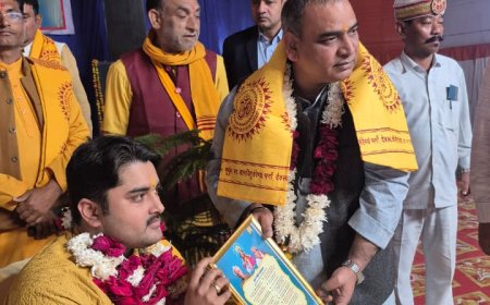 मुसमरिया में राष्ट्र जागरण नौ कुंडीय गायत्री महायज्ञ का पंचम दिवस श्रद्धा एवं वैदिक परंपरा के साथ सम्पन्न