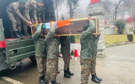 कुपवाड़ा में ड्यूटी के दौरान शहीद लांस नायक लायक राम, तिरंगे में लिपटा पार्थिव शरीर गांव पहुंचते ही उमड़ा जनसैलाब