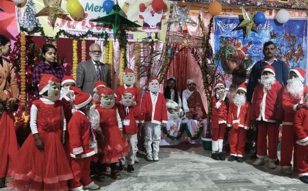 थ्वार्ड पब्लिक स्कूल में प्रभु ईशु की झांकियों के साथ क्रिसमस पर रंगारंग कार्यक्रम