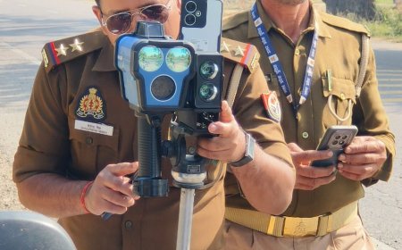 यातायात पुलिस द्वारा दुर्घटना बाहुल्य क्षेत्र कालूपुर में निर्धारित गति सीमा का उल्लघंन करने वाले 103 वाहनों पर प्रवर्तन की कार्यवाही कर कुल 2,00,600/- रुपये का जुर्माना अधिरोपित किया गया।