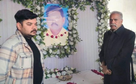 पूर्व मंत्री ने भाजपा नेता को दी श्रद्धांजलि