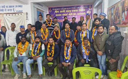 आजाद समाज पार्टी की बैठक में जिलाध्यक्ष का दायित्व देशराज तो महासचिव का दायित्व इबादुर रहमान नायाब एडवोकेट को सौंपा गया है