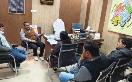 एन आर एल एम की बैठक हुई