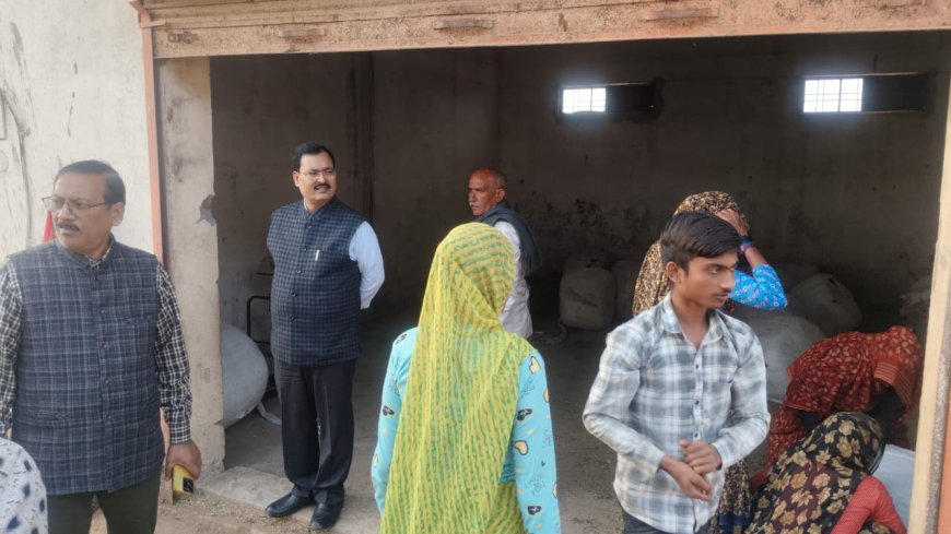 श्रम विभाग द्वारा बाल श्रम रोको अभियान के तहत नगर क्षेत्र पाली व ब्लाक बिरधा में बाल श्रम से मुक्त कराये गये चार बाल किशोर श्रमिक चार दुकानदारों को दिये नोटिस