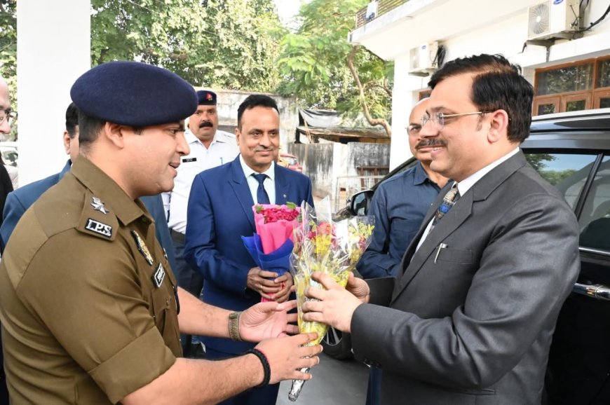 जिला जज हुआ हाई कोर्ट के न्यायाधीश का डीएम और एसपी ने किया स्वागत