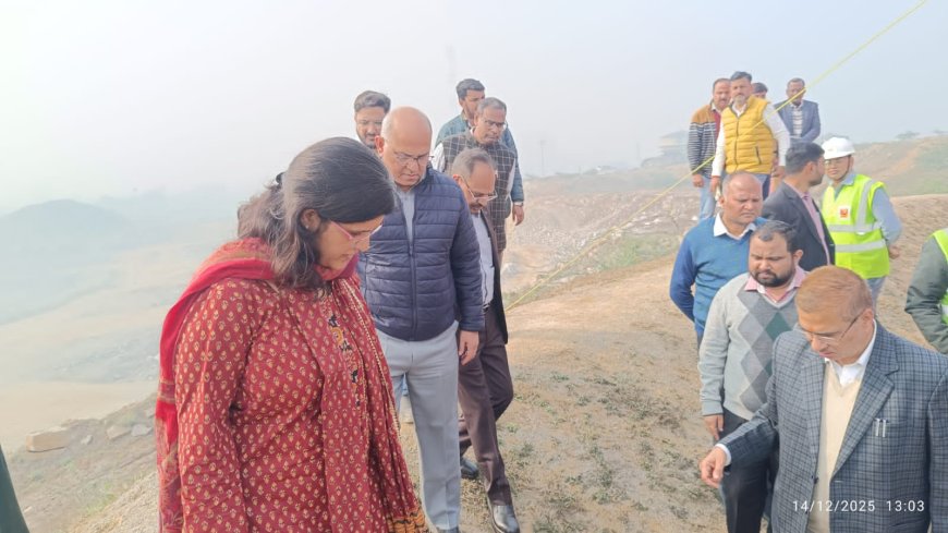 सचिव/निदेशक माला श्रीवास्तव आईएएस ने किया चूना-पत्थर खदान का औचक निरीक्षण