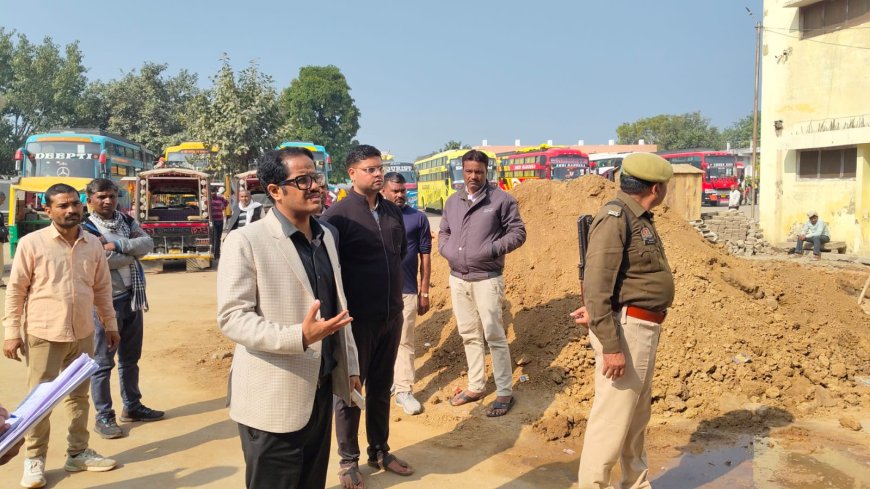 नाविकों के प्रशिक्षण एवं परीक्षण कार्यक्रम में जिलाधिकारी ने दिया पर्यटन संवर्धन का संदेश