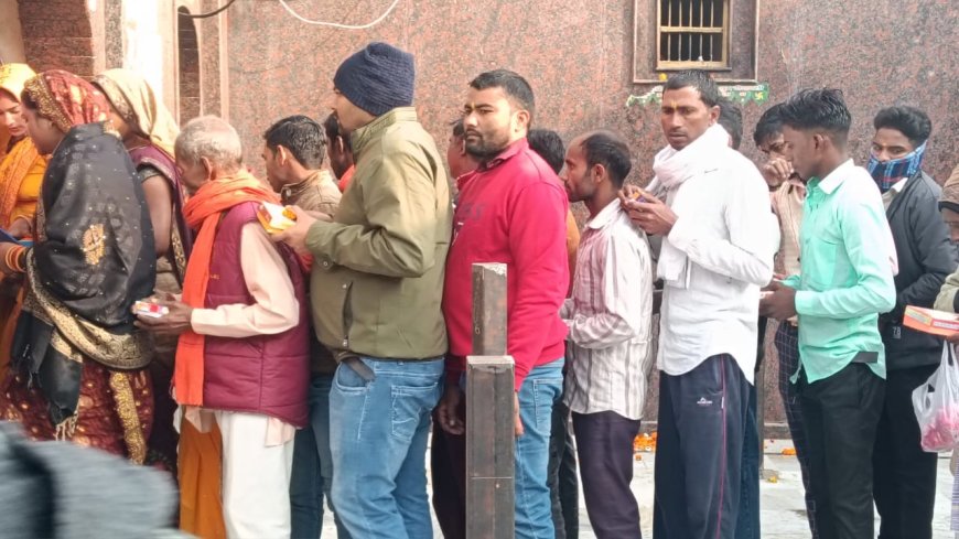 बडे बाबा की ब्रहृमुहूर्त की महाआरती में सैकड़ों श्रद्धालु हुए शामिल