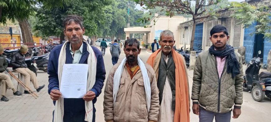 ग्राम समाज की भूमि पर अवैध कब्जे का आरोप