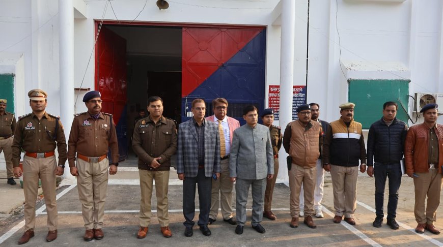 जिला कारागार गुरमा का जिला जज, जिलाधिकारी, सीजीएम, पुलिस अधीक्षक एवं सीएमओ द्वारा आकस्मिक निरीक्षण