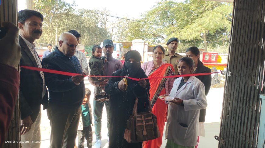 विटामिन ए संपूर्णन कार्यक्रम का हुआ आगाज नौ माह से पांच वर्ष तक के बच्चों को दी जाएगी खुराक जिला चिकित्सालय में लाभार्थी की मां ने फीता काटकर किया शुभारंभ