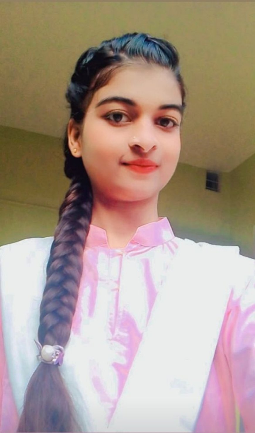 ओवरऑल परीक्षा में 100 में 100 अंक हासिल कर किया टॉप, लैपटॉप से होगा सम्मान