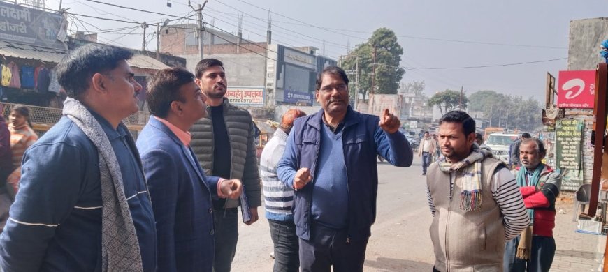 प्रभारी अधिकारी, स्थानीय निकाय  द्वारा नगर पालिका परिषद चित्रकूट की सीमा अंतर्गत विभिन्न स्थलों का निरीक्षण किया गया।