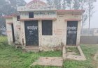 तुलसीपुर ब्लॉक के ग्राम पुरेछीटन में सामुदायिक शौचालय बंद,संचालन के नाम पर हर माह खर्च हो रहे ₹9 हजार।