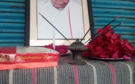 स्वर्गीय रामदुलारे रावत की 91 वीं जयन्ती श्रीकोटवाधाम चौराहे पर प्रमोद कुमार रावत नन्हा की अगुवाई में मनाई गई