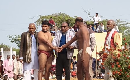 बिहूनी के अखाड़े में गूंजी तालियां रामलीला के छठवें दिन विशाल दंगल का आयोजन