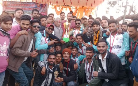 बिल्ला क्रिकेट टूर्नामेंट चकोरा की टीम बनी चैंपियन फाइनल में गुमची को 100 रनों से रौंदा