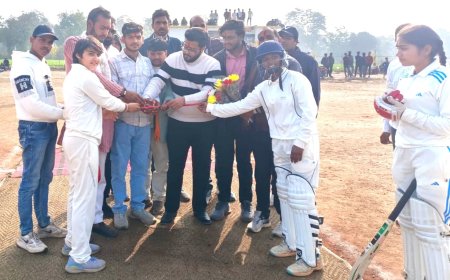 बेटियों ने दिखाया दम सोंरई टी-20 लीग में छतरपुर की टीम ने मारी बाजी