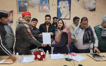 अखिल भारतीय सफाई कर्मचारी कल्याण संघ ने नगर पालिका अध्यक्ष को सौंपा ज्ञापन नियमितीकरण की मांग की