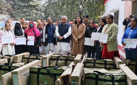 रायबरेली पहुंचे प्रभारी मंत्री राकेश सचान, योजनाओं की प्रगति और पारदर्शी क्रियान्वयन पर दिया जोर