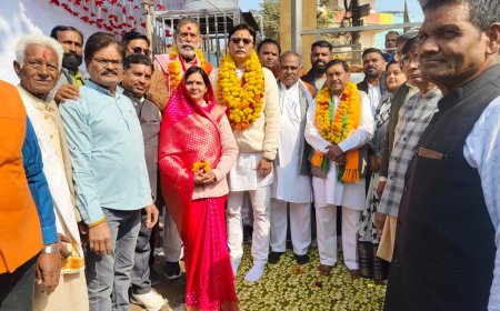 जनपद में विकास को मिली नई रफ्तार सांसद और मंत्रियों ने किया डामरीकरण का शिलान्यास और बूड़े बाबा पुल का लोकार्पण