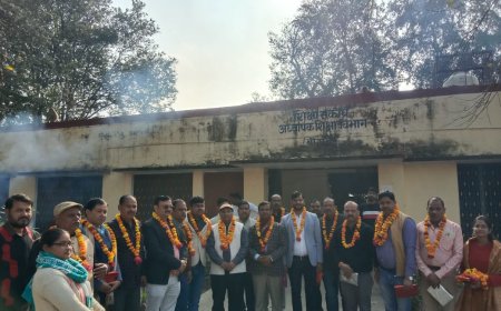 प्रोफेसर पद पर प्रोन्नति पर डॉ आज़ाद प्रताप सिंह ने आयोजित किया समरसता भोज व सम्मान समारोह